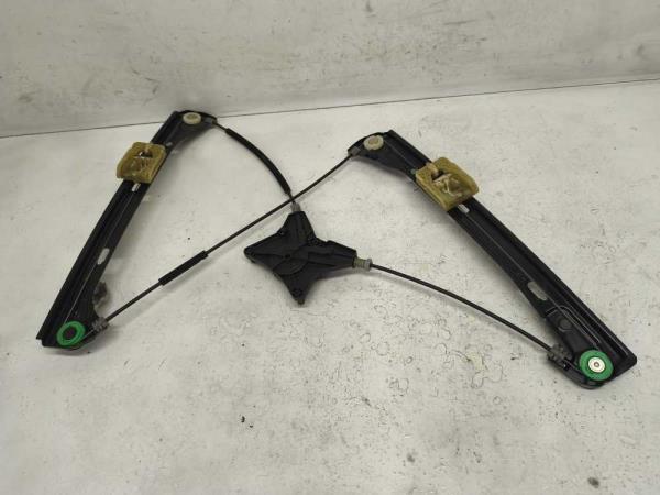 MECHANIQUE LEVE VITRE AVANT DROIT VW - Vue 3